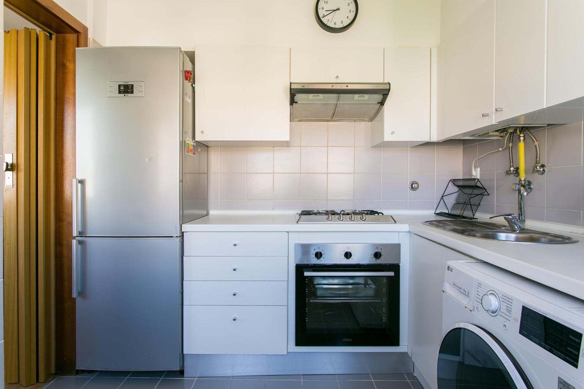 Apartamento central e confortável junto ao bairro da Graça Lisboa Extérieur photo
