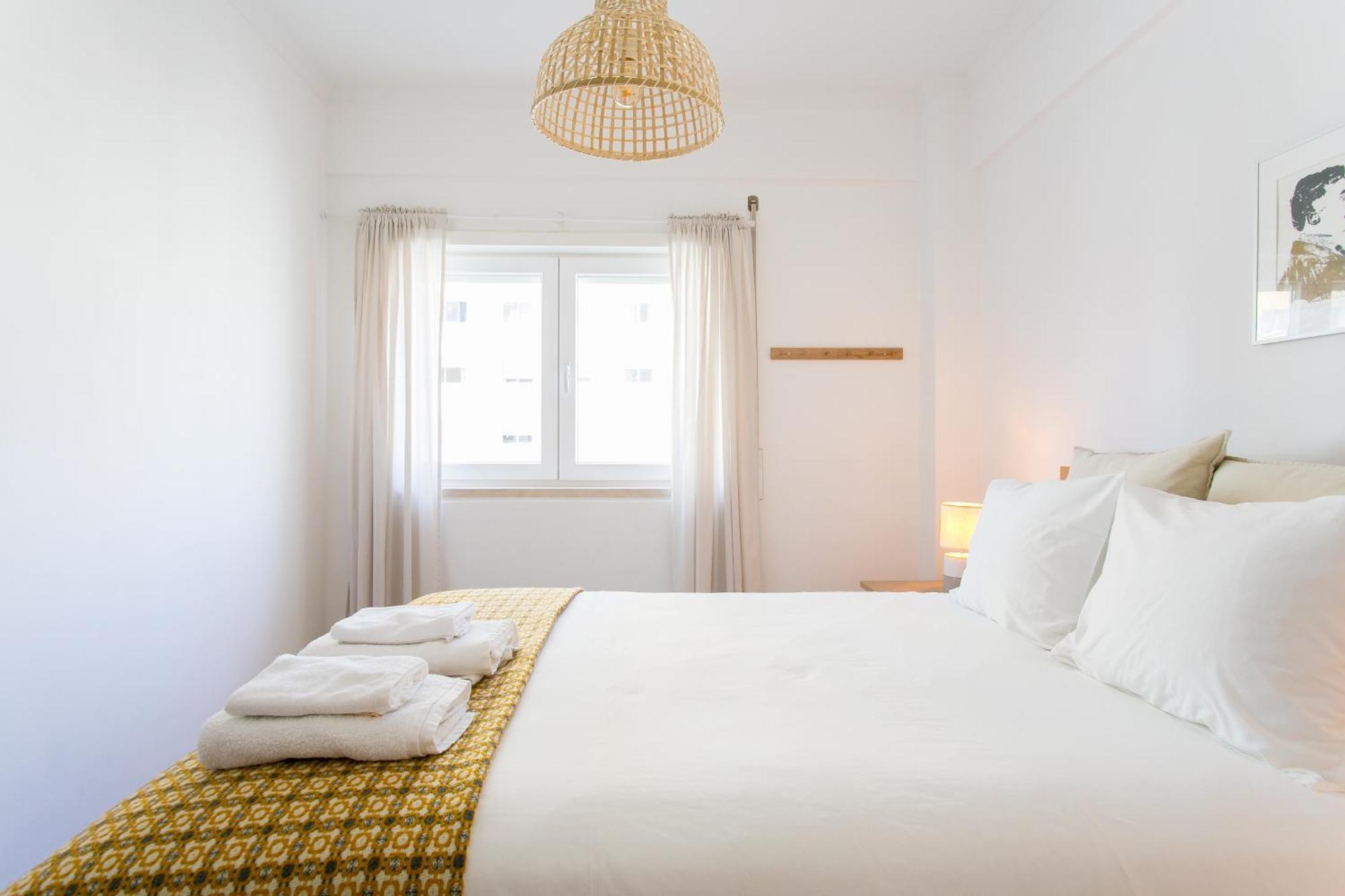Apartamento central e confortável junto ao bairro da Graça Lisboa Extérieur photo